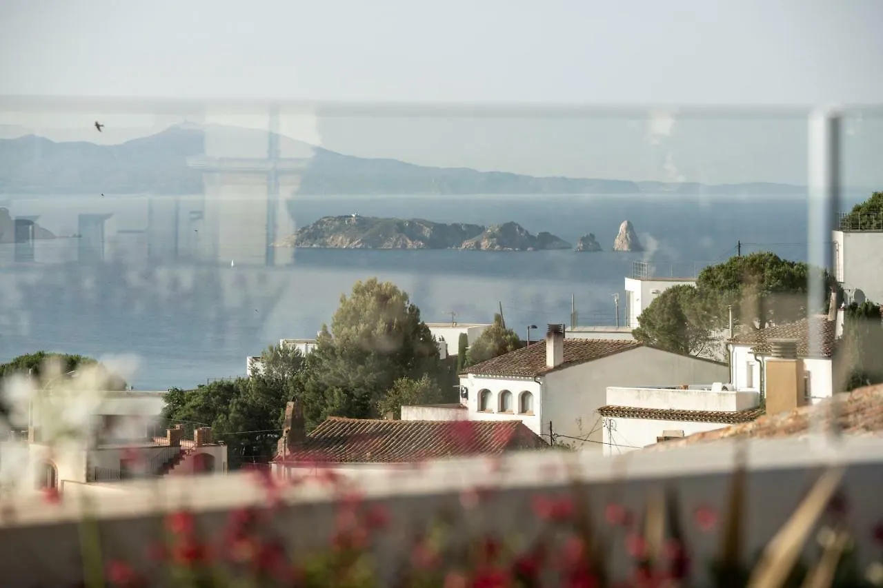 Hotel Alta House Begur 3*,