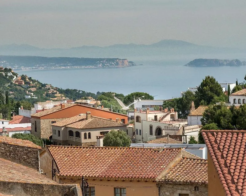 Hotel Alta House Begur 3*,