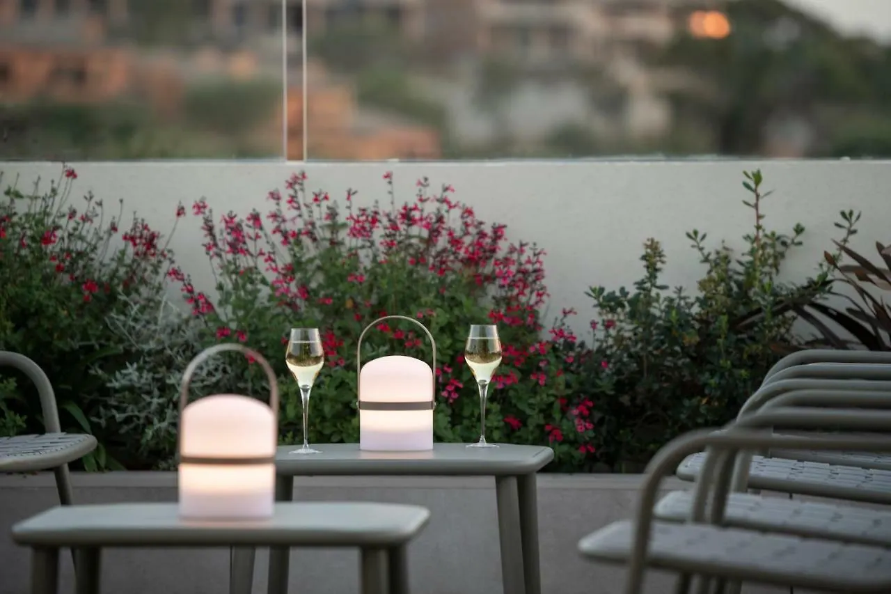 Hotel Alta House Begur 3*,